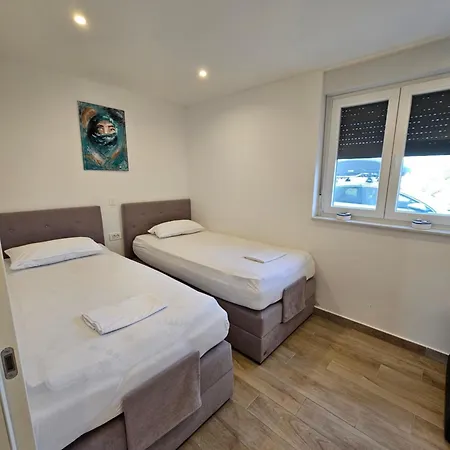 La Selina Apartment Nin